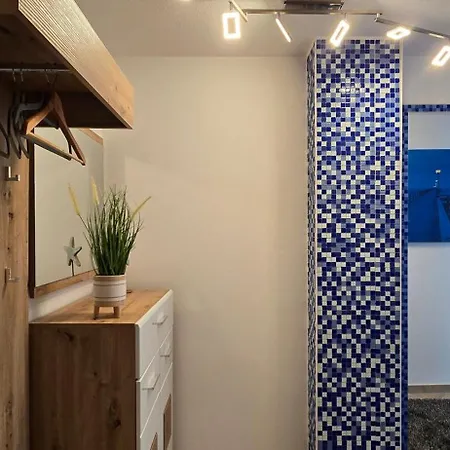 Apartment I4 *
